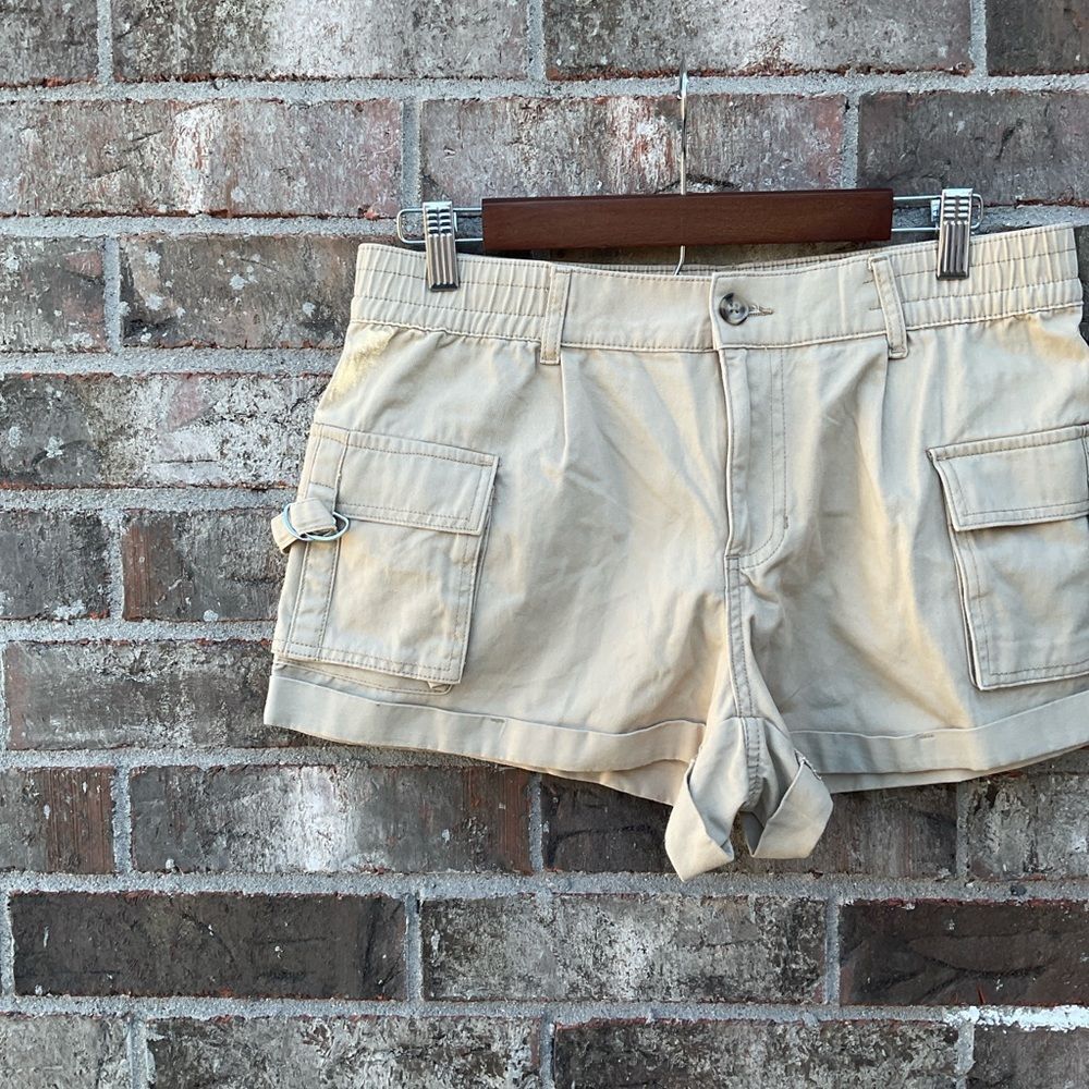 Take. 50% OFF- Rewash Women’s Shorts Beige Cargo Shorts, Size- 9/29 - Picture 4 of 7
